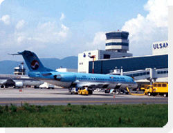 울산공항 전경 사진