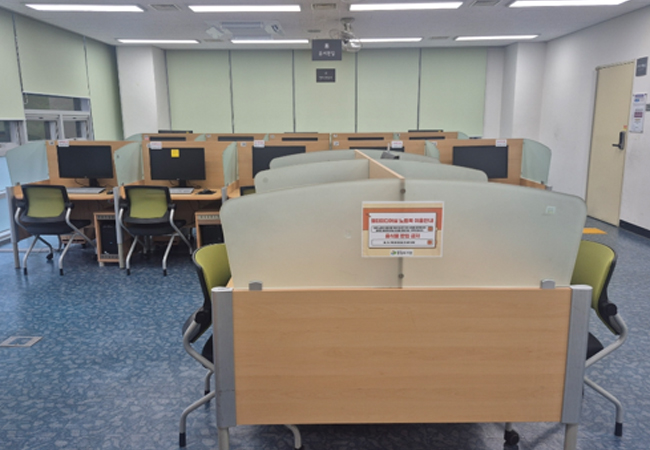 중앙도서관 리모델링 사업 현장사진-2층 멀티미디어실