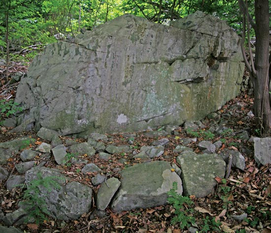 무룡산에 있는 큰 바위의 모습
