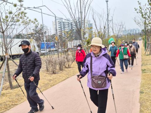 북구 이화정건강생활지원센터, 울산숲 노르딕워킹 이화마을 함께 걷기의 날