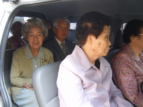 2009년 경로잔치(엘지아파트, 명촌주공아파트 경로당)
