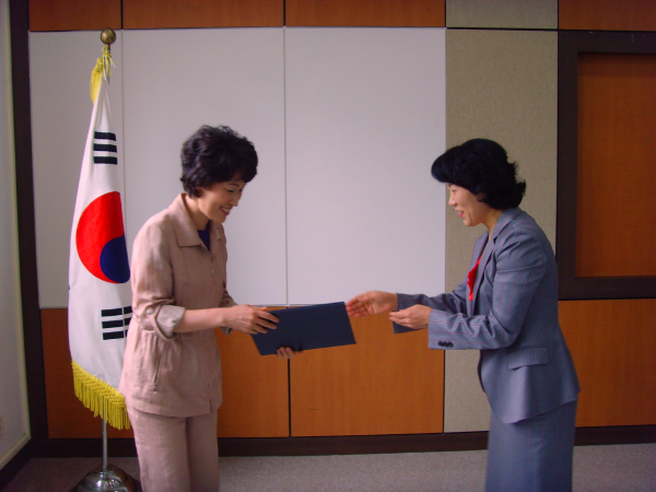 통장위촉장수여2(7,24,31,32통)