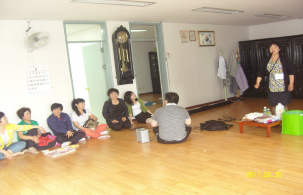 110520 송정동 동아청구아파트경로당 \'찾아가는 환경교실\' 개최