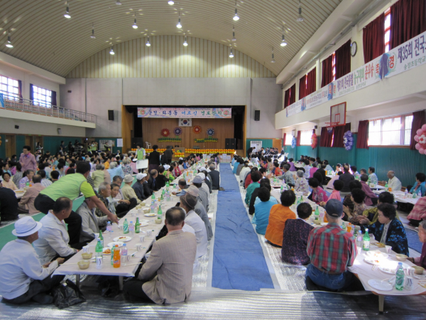 2012년 송정·화봉동 경로잔치