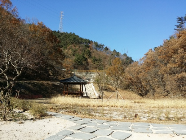 심청골 주민쉼터 조성이 완료되었습니다.