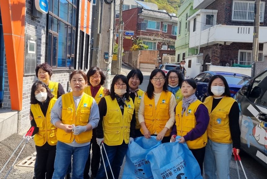 ('25.4.15.) 여성자원봉사회 신전마을 환경정비 실시