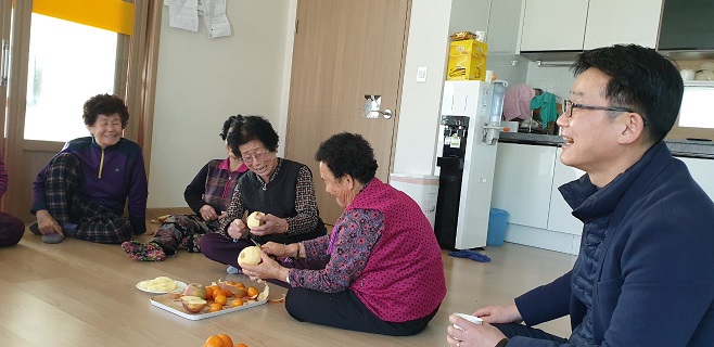 농소3동 신임동장 동절기 경로당 안부 방문