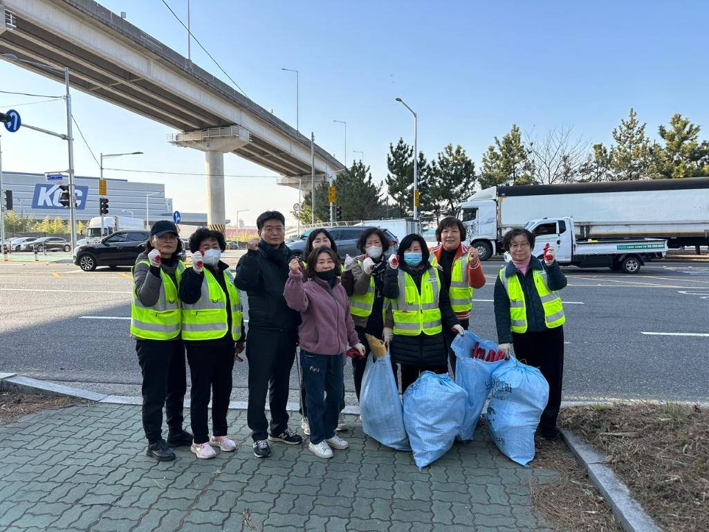 ('26. 1. 16.) 염포동 통장회, 무단투기 단속 및 환경정비