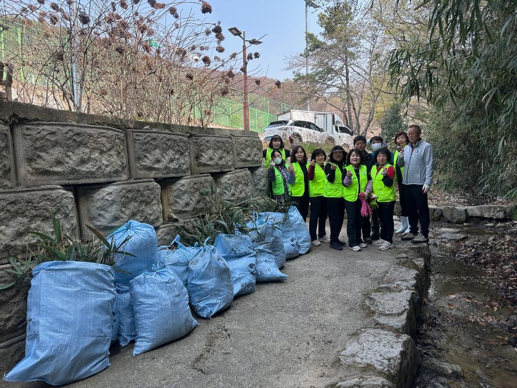 ('26. 3. 26.) 염포동 자연보호협의회, 가재골 환경정비 실시