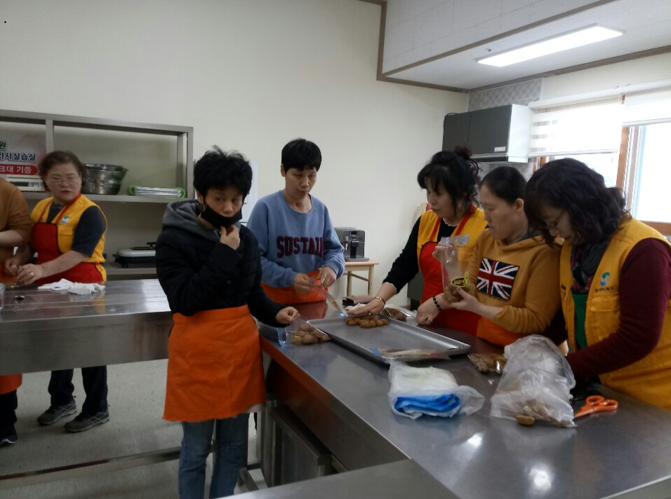 양정동 여성자원봉사회 태연학교 봉사활동