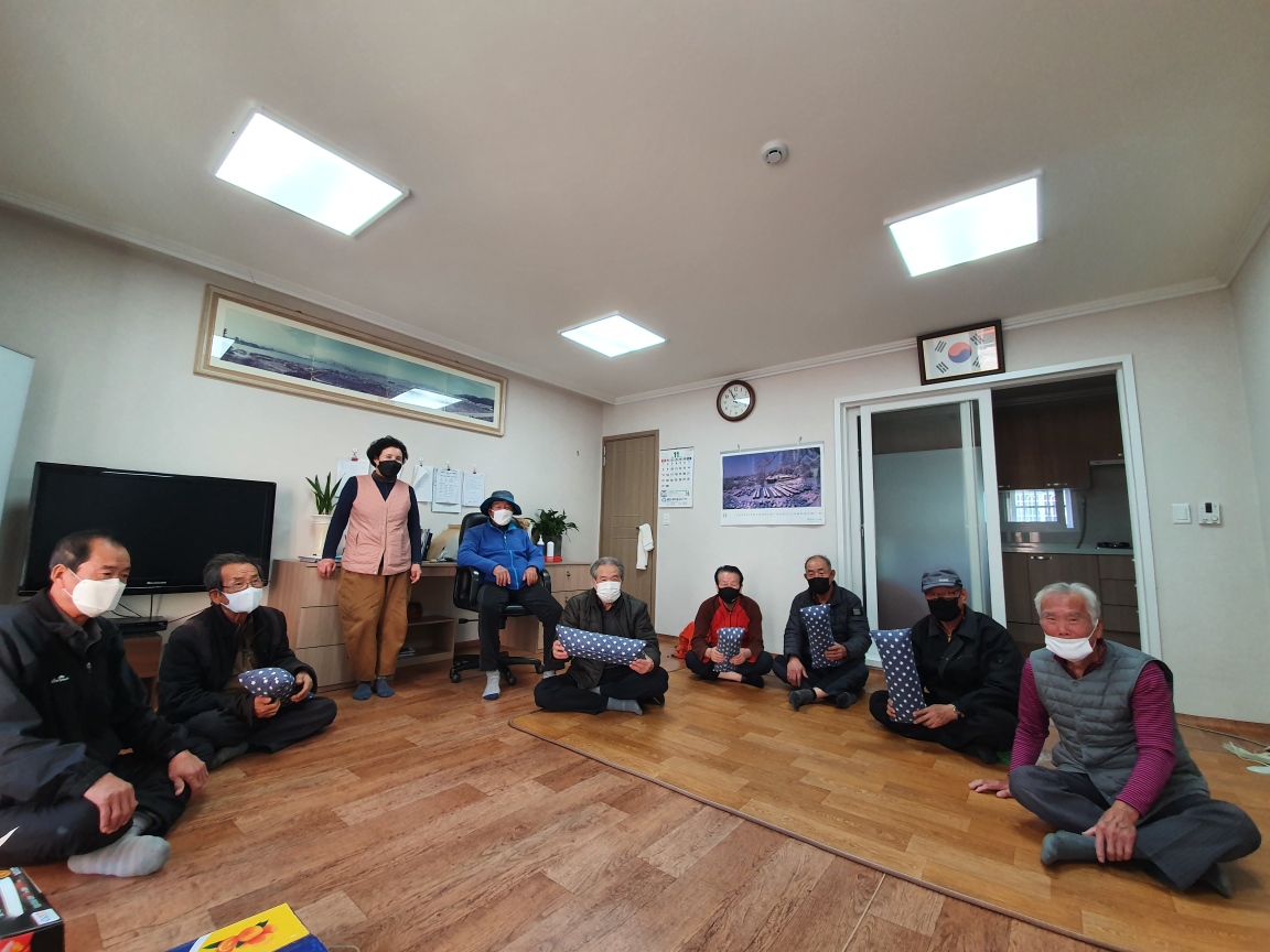 관내 경로당 기부용 낮잠베게 제작