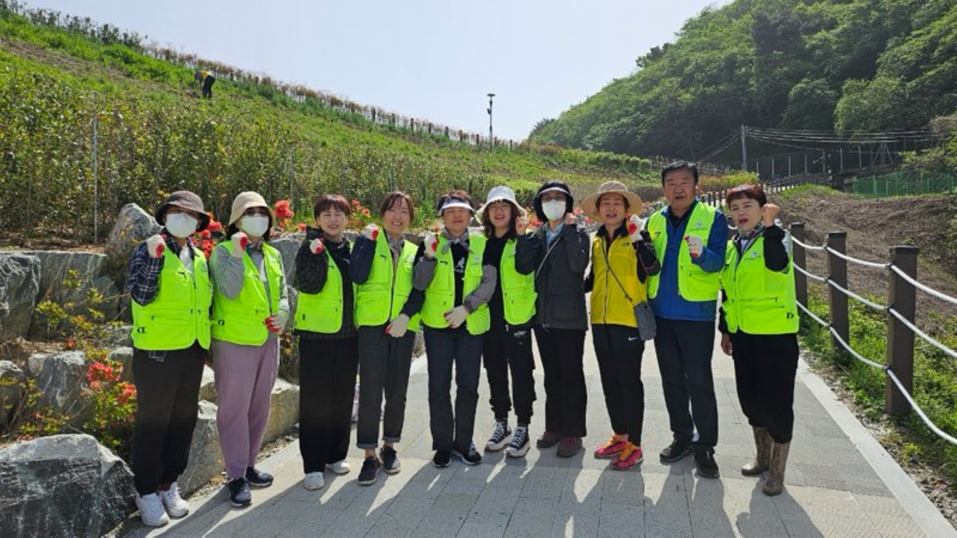 박상진호수공원 환삼덩굴 제거작업 (송정동 자연보호협의회)