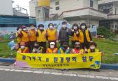 양정동 여성자원봉사회 꽃단지(고래정원) 가꾸기 활동 실시